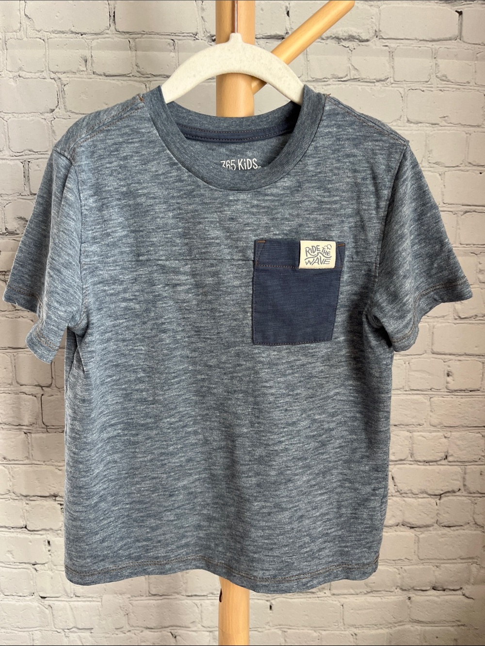 ⭐️⭐️PICK 5 / $20 365 Kids Heathered Blue Pocket T-Shirt